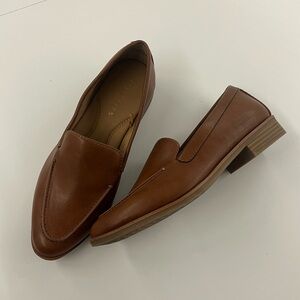 NWOT Ladies Brown Aerosoles Loafers